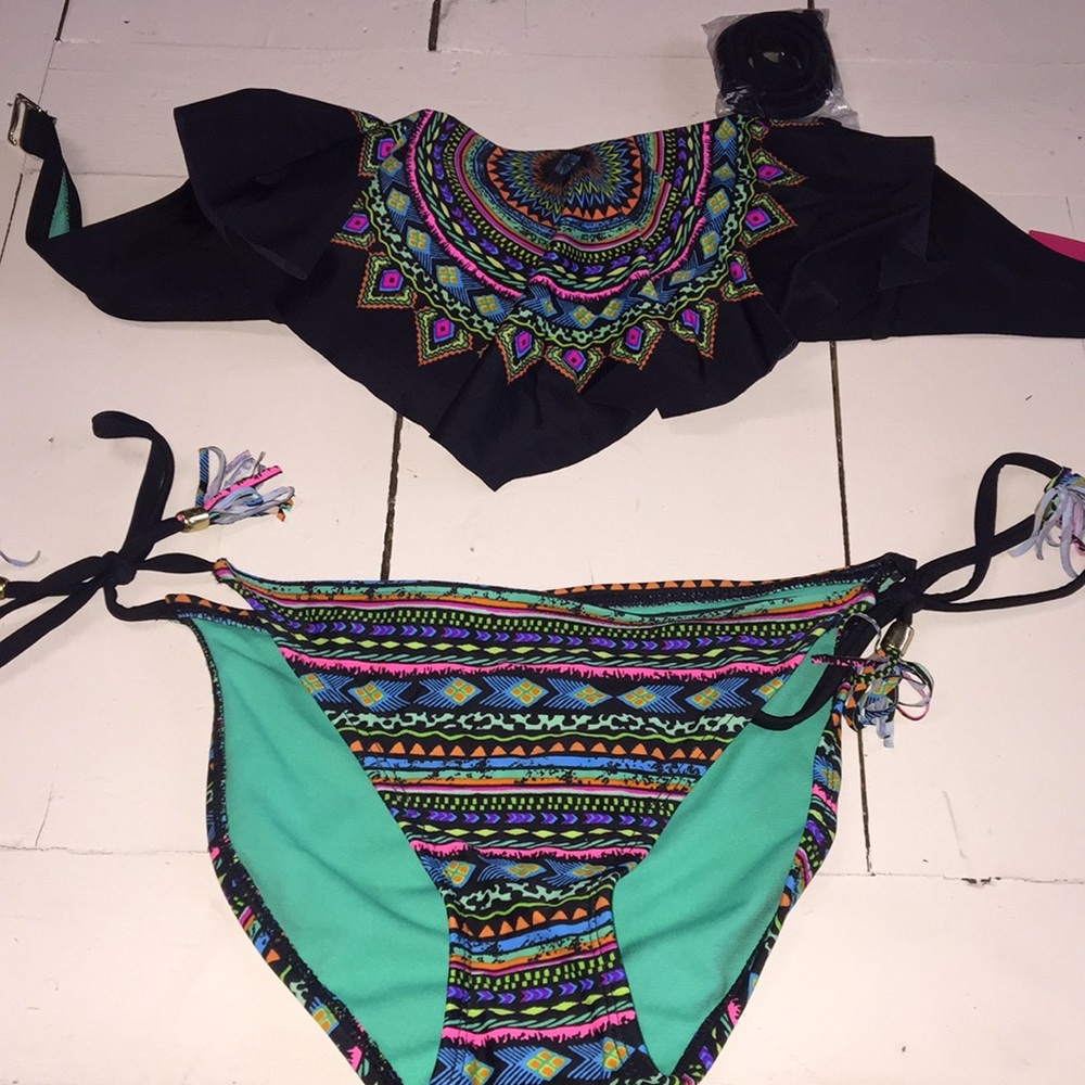 Bathing suit